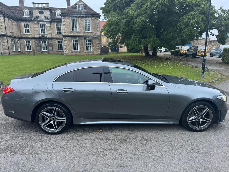 MERCEDES-BENZ CLS