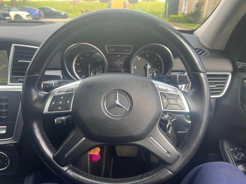 MERCEDES-BENZ M CLASS