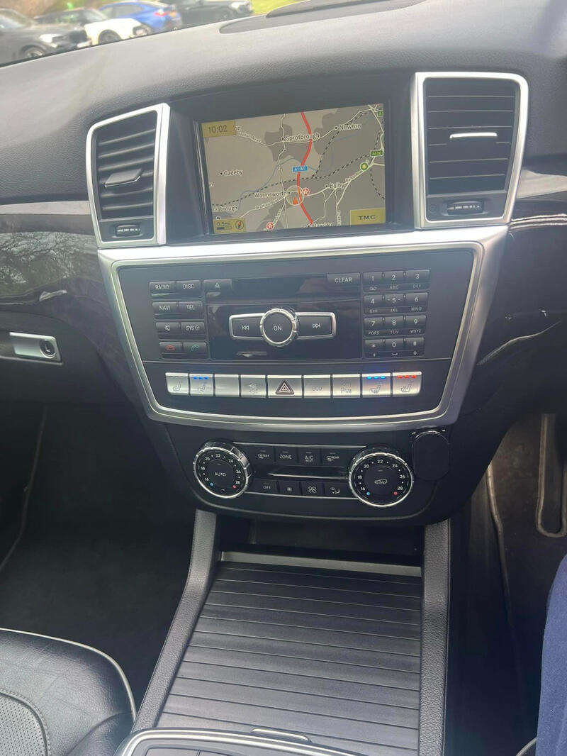 MERCEDES-BENZ M CLASS