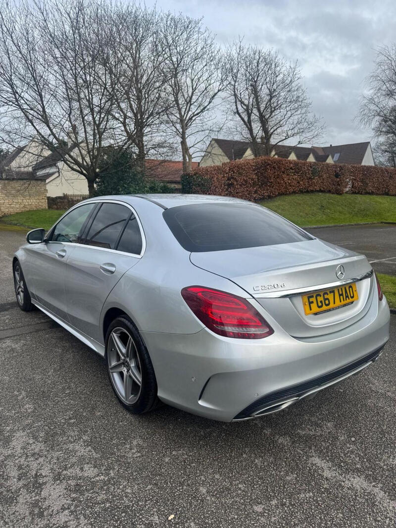 MERCEDES-BENZ C CLASS