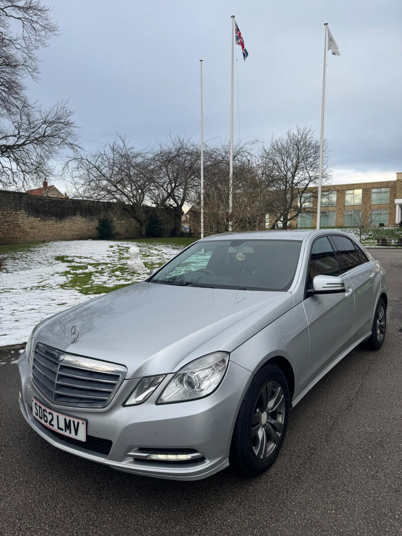 MERCEDES-BENZ E CLASS