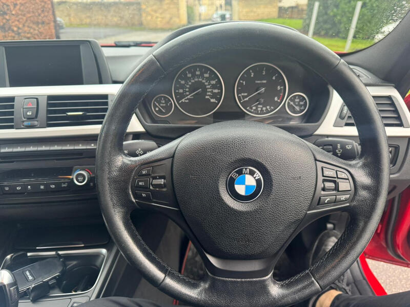 BMW 3 SERIES