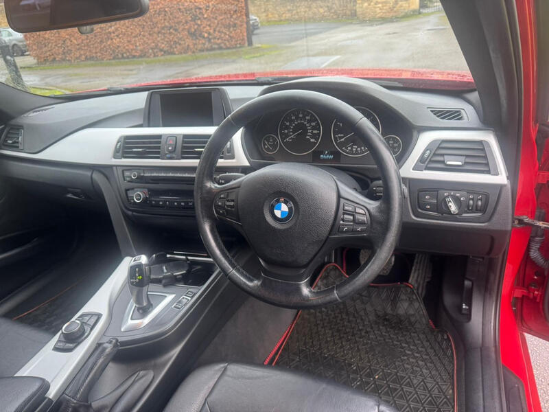 BMW 3 SERIES